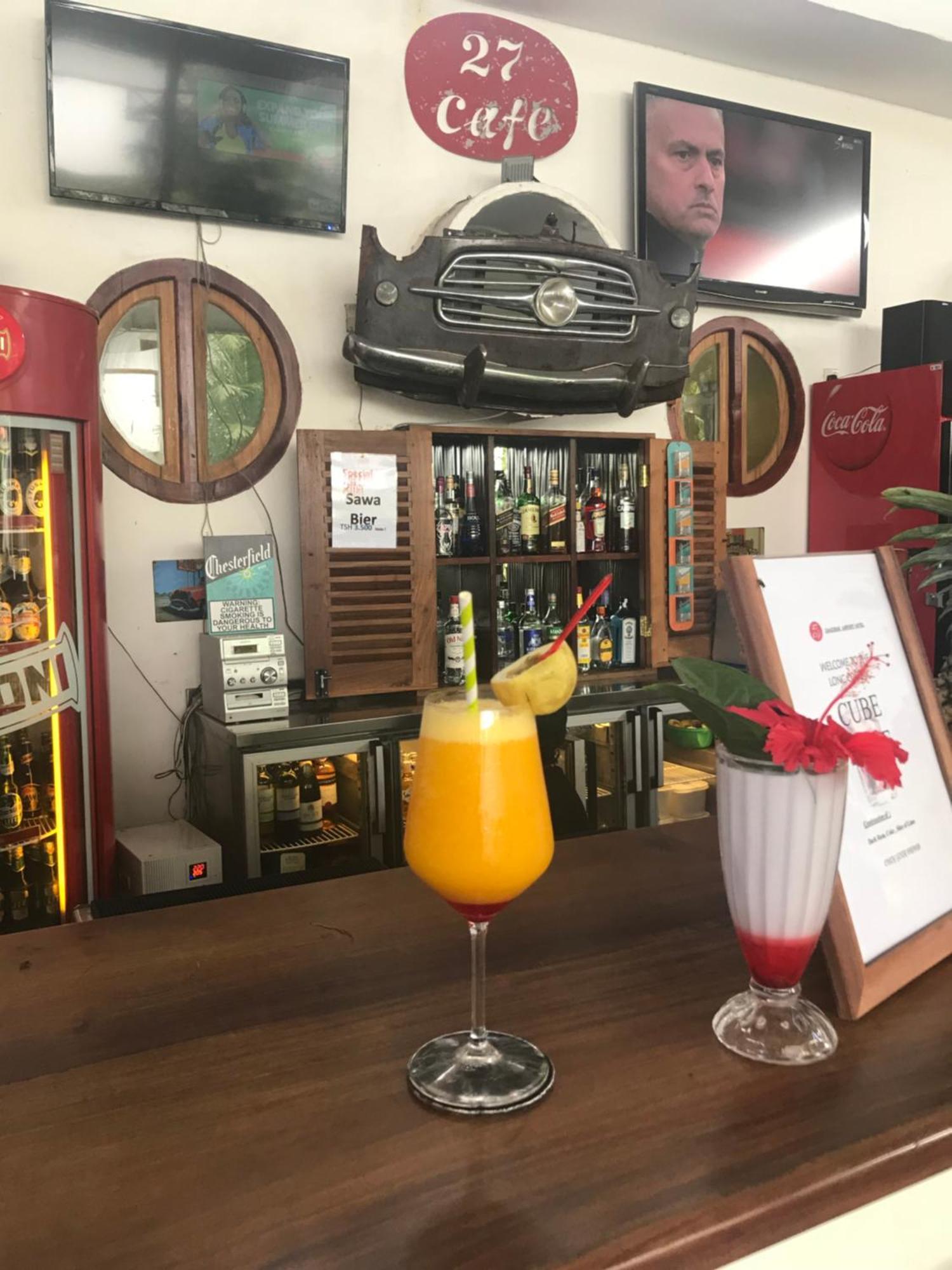 27 Cafe Zanzibar Airport Hotel المظهر الخارجي الصورة