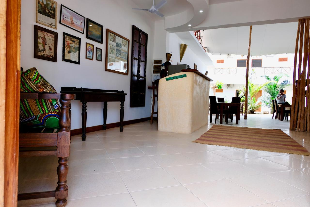 27 Cafe Zanzibar Airport Hotel المظهر الخارجي الصورة