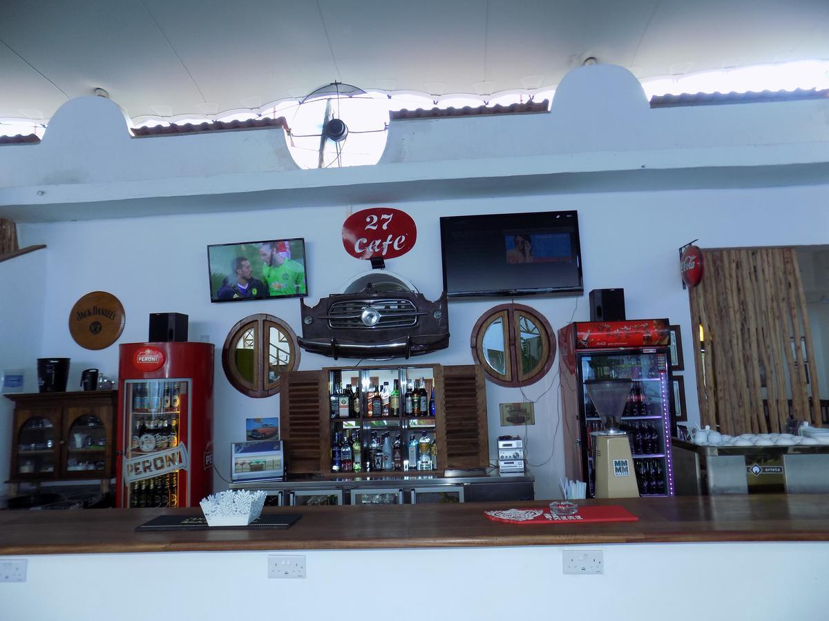 27 Cafe Zanzibar Airport Hotel المظهر الخارجي الصورة
