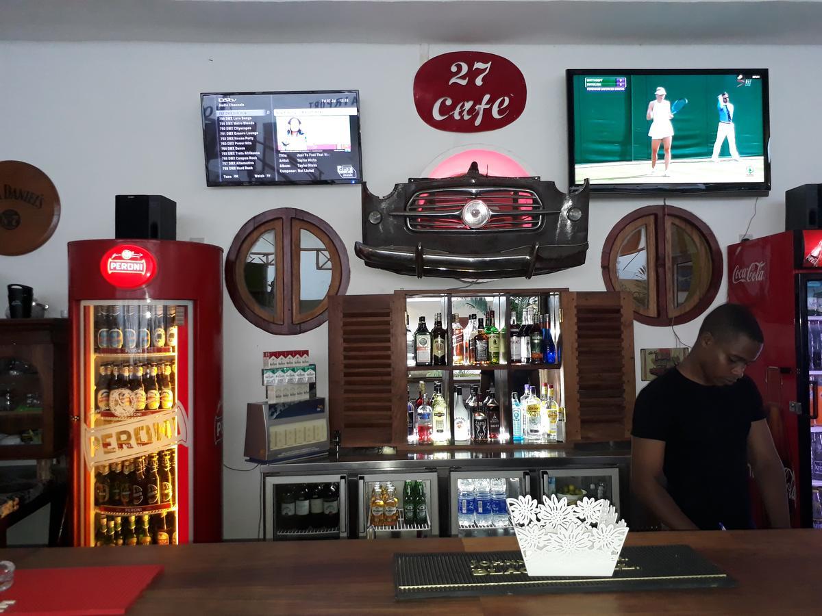 27 Cafe Zanzibar Airport Hotel المظهر الخارجي الصورة